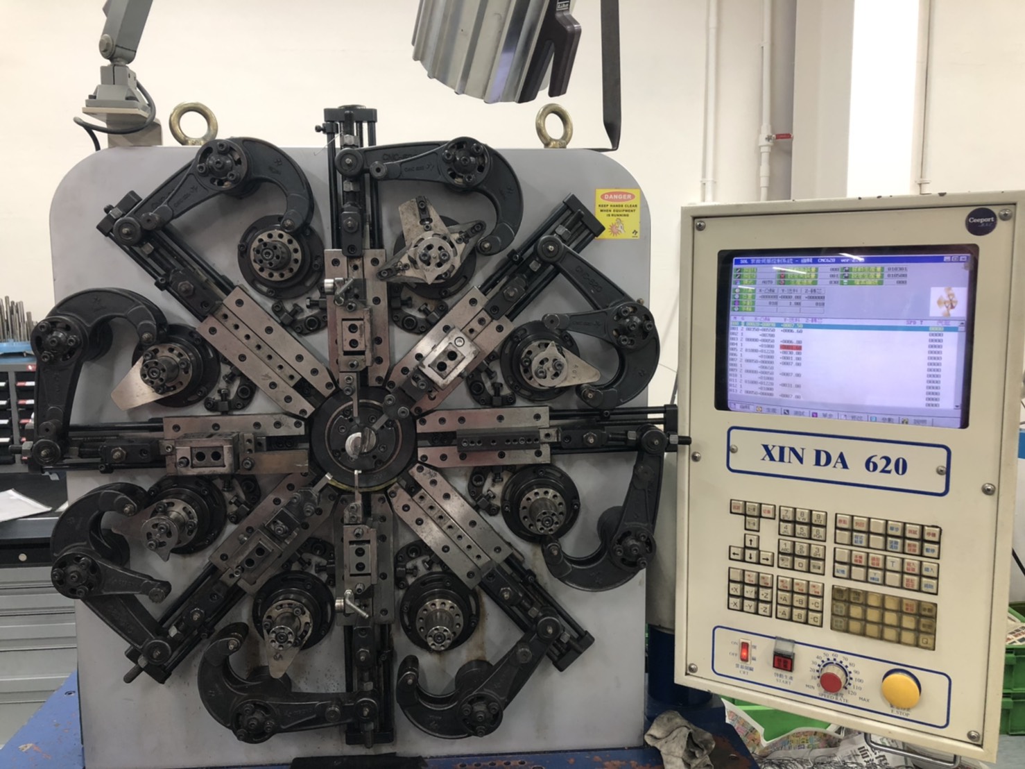 620 CNC Mulit-spindle Spring Forming Machine
